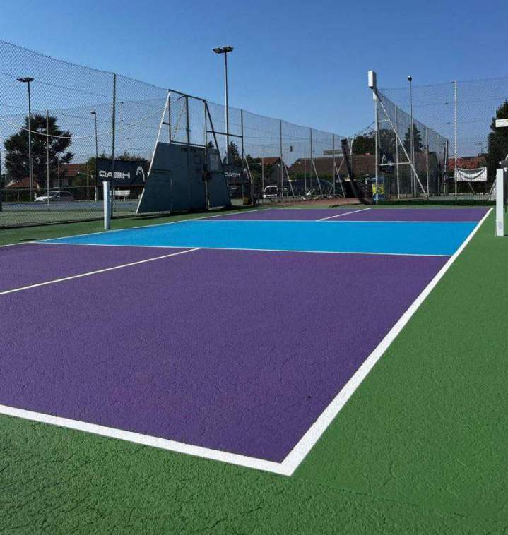 Transformation de terrain de pickleball Auvergne-Rhône-Alpes